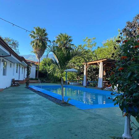 Geliwa B&B Турриальба Экстерьер фото